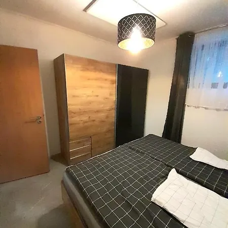 2-zimmer-wohnung In Daire Schiefling am See